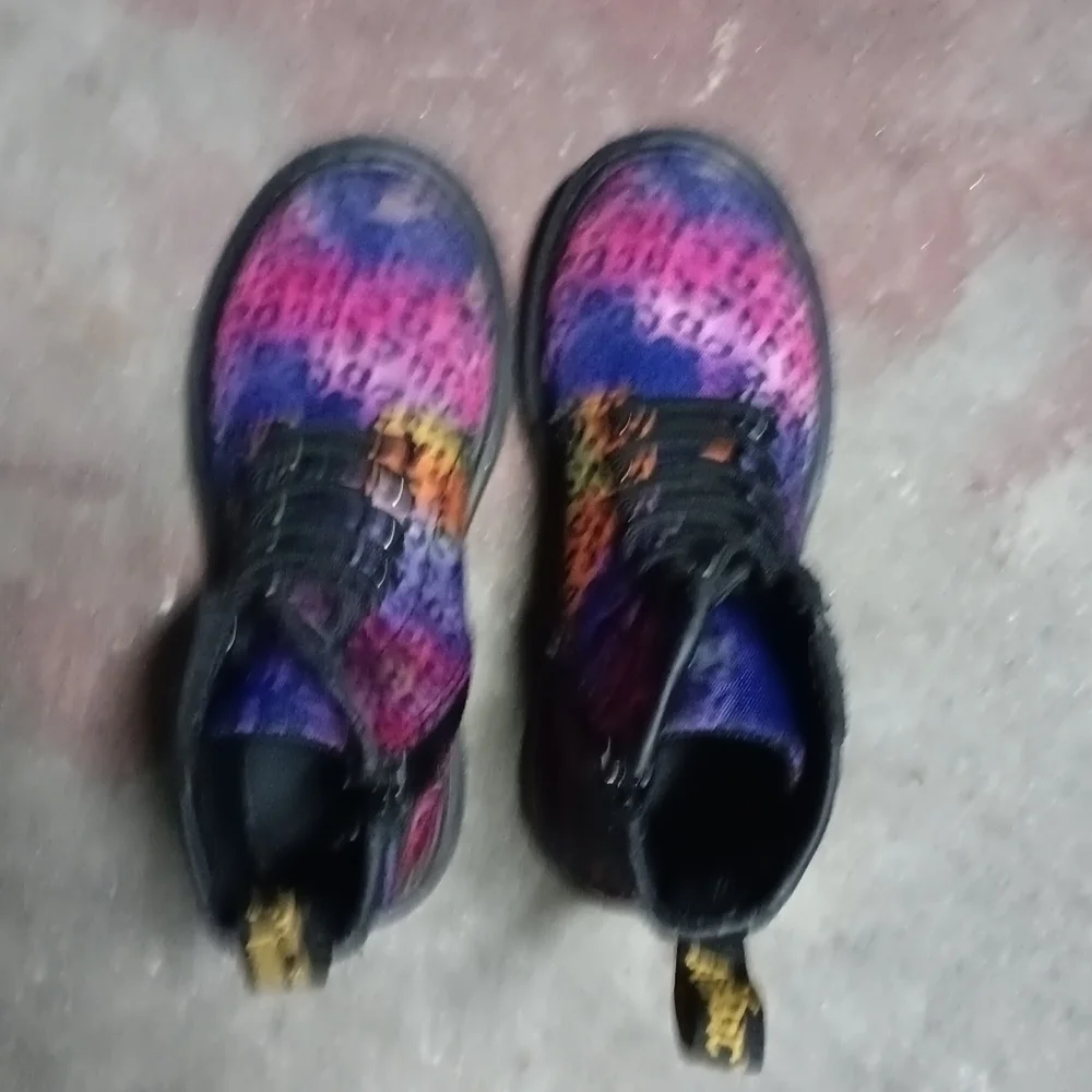 Dr. Martens 1460 Rainbow Leopard Boots Kids 13 - Picture 5 of 7